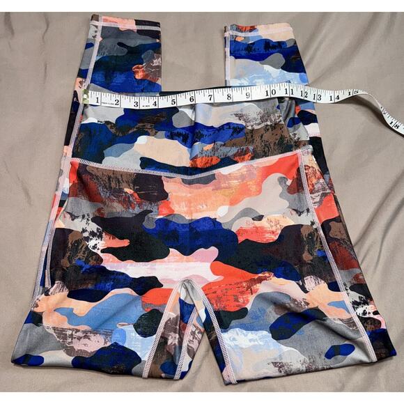 Fabletics Women’s Size XXS High Waisted 7/8 Legging Pocket Multicolor NWOT - Picture 6 of 8